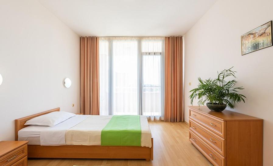 Apartment In Trakia Plaza Slăntjev Brjag Exteriör bild