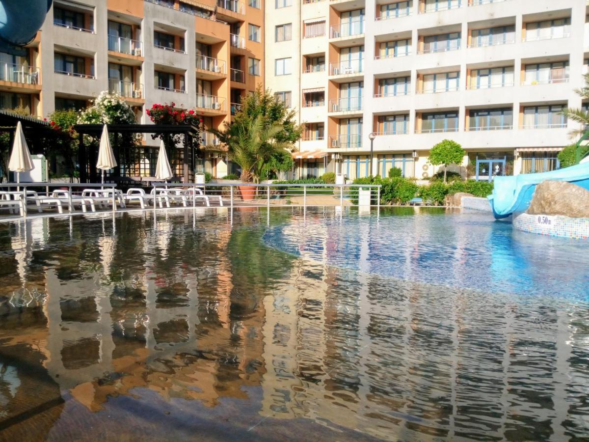 Apartment In Trakia Plaza Slăntjev Brjag Exteriör bild